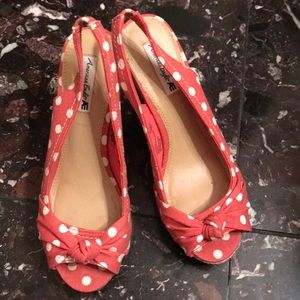 Polka dot wedges